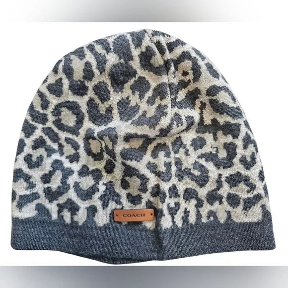 Coach Gray/Tan Leopard Beanie and Scarf Set. New In Box. - Picture 2 of 7
